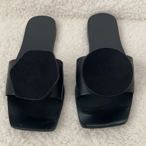 ASOS WOMEN’S Square & Circle Sandlals..Black..Sz 5